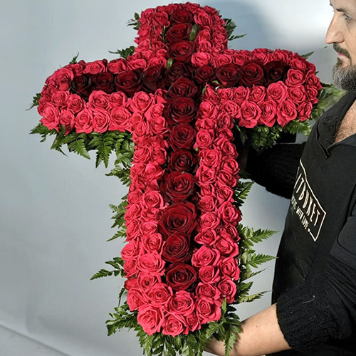 Фото товара Икебана "Алый крест" в Запорожье